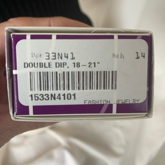 Necklace - Picture 5 of 5